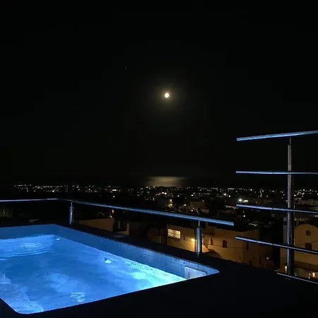 アパート Lux House With Outdoor Jacuzzi And Sea View In Santorini