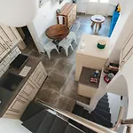 Lux House With Outdoor Jacuzzi And Sea View In Santorini Lägenhet *