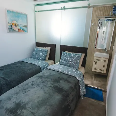 Appartement Lux House With Outdoor Jacuzzi&sea View In Santorini *
